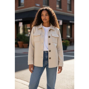 CoffeeShop New York Women’s Cream Quilted Jacket XS Button Front